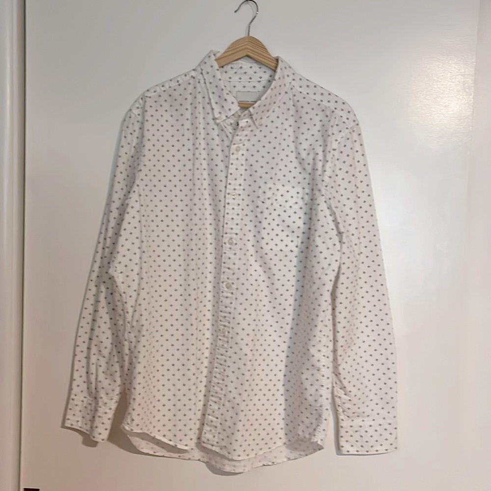 American Eagle Outfitters Men’s button-down shirt XL